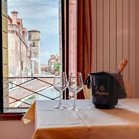 Heart Of Biennale Apartment Венеция Екстериор снимка