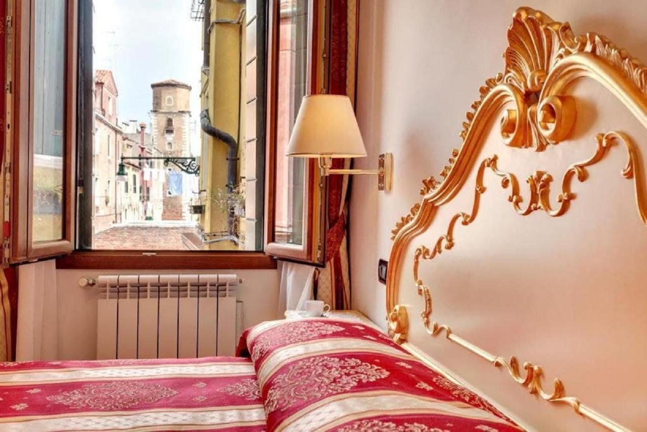 Heart Of Biennale Apartment Венеция Екстериор снимка