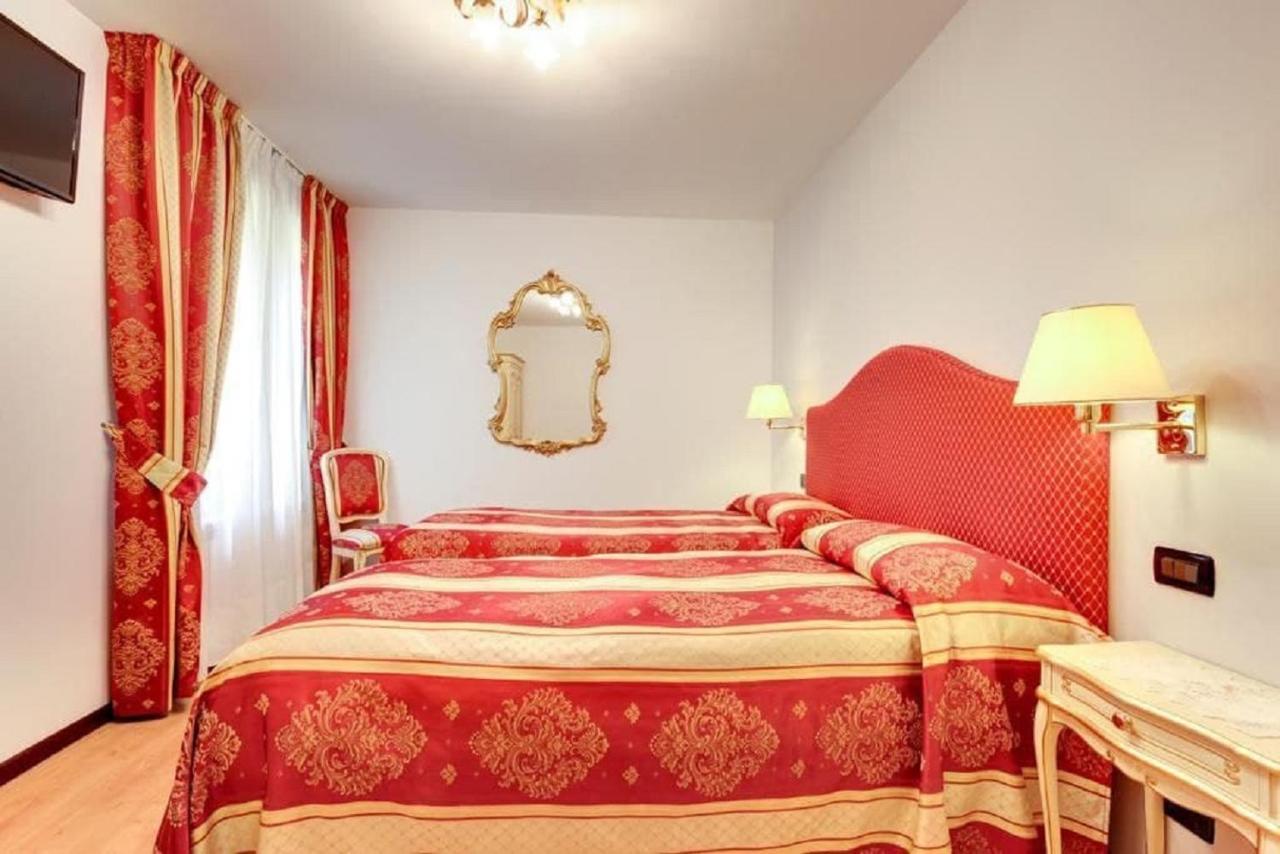 Heart Of Biennale Apartment Венеция Екстериор снимка