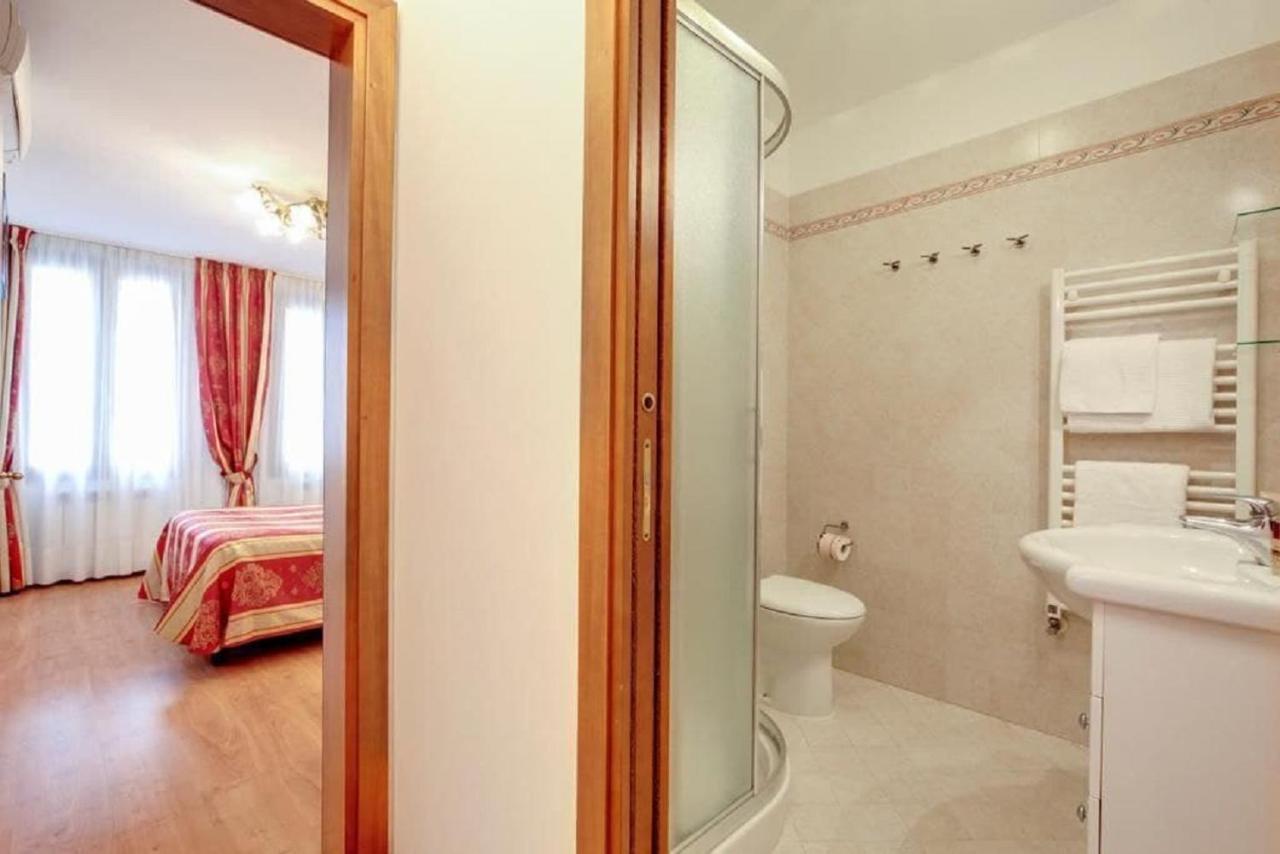 Heart Of Biennale Apartment Венеция Екстериор снимка