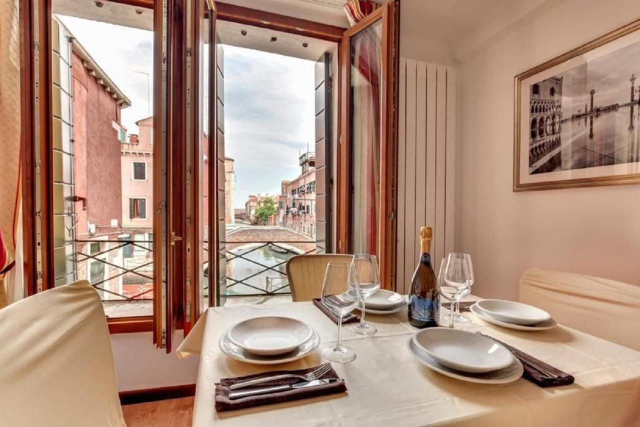 Heart Of Biennale Apartment Венеция Екстериор снимка